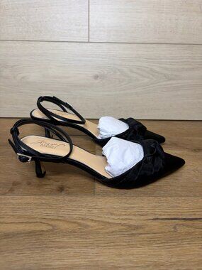Jewel Badgley Mischka Favor Black Satin Kitten Heel Shoes 7.5